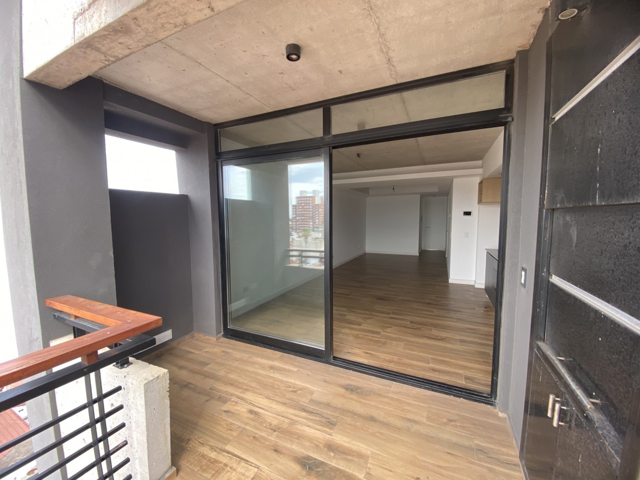 2 AMBIENTES MODERNO DE CATEGORIA A ESTRENAR EN EDIFICIO PRIMUS CON BALCON TERRAZA - FINANCIACION