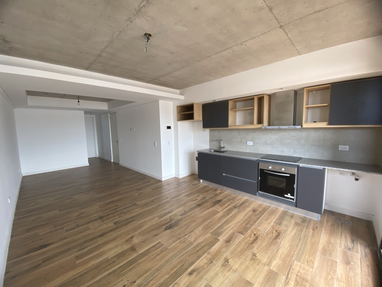 2 AMBIENTES MODERNO DE CATEGORIA A ESTRENAR EN EDIFICIO PRIMUS CON BALCON TERRAZA - FINANCIACION