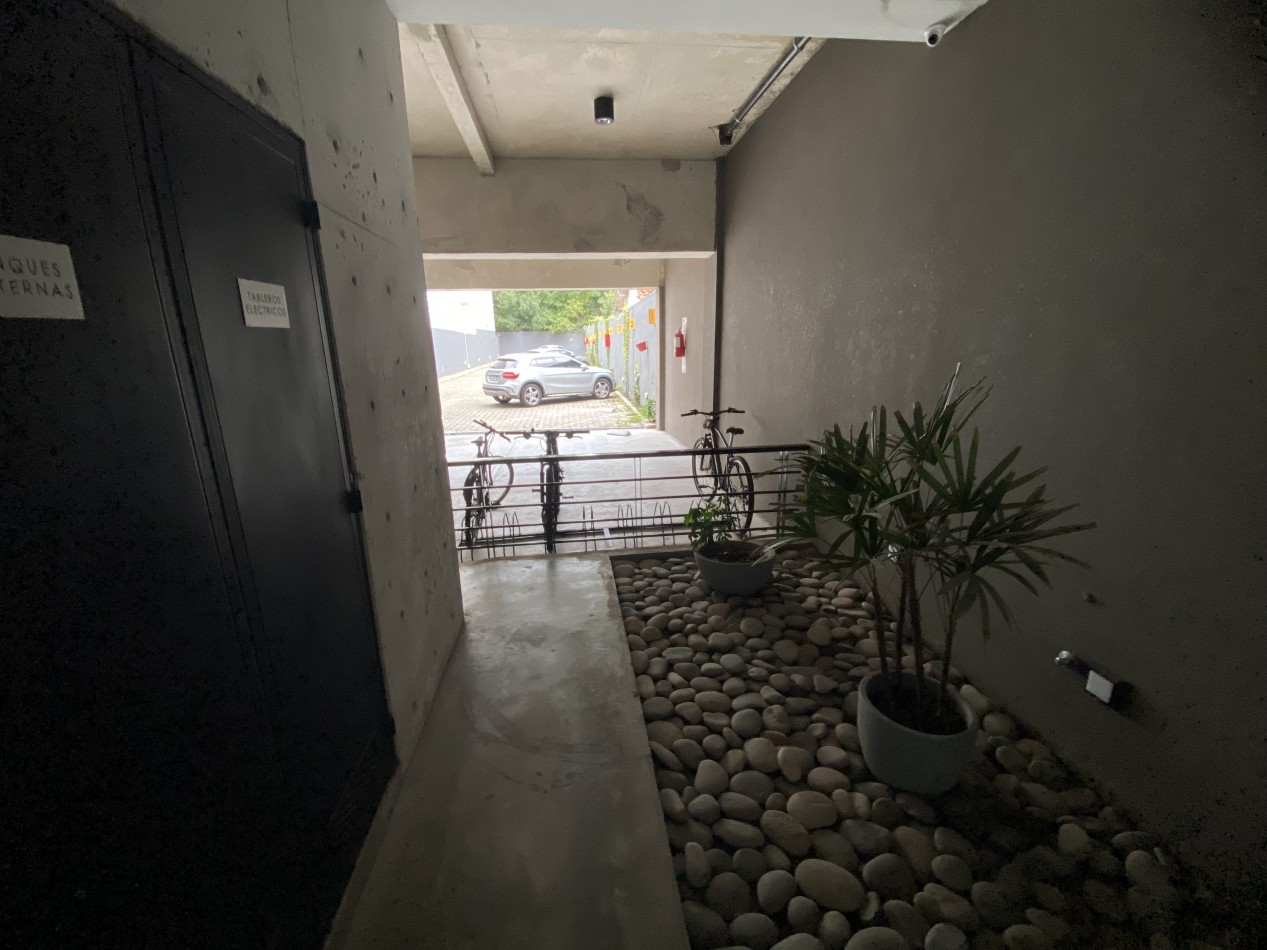 2 AMBIENTES MODERNO DE CATEGORIA A ESTRENAR EN EDIFICIO PRIMUS CON BALCON TERRAZA - FINANCIACION