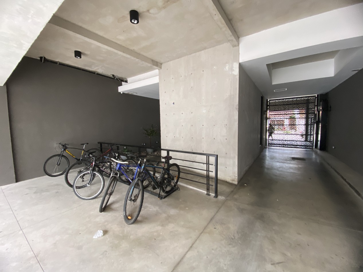 2 AMBIENTES MODERNO DE CATEGORIA A ESTRENAR EN EDIFICIO PRIMUS CON BALCON TERRAZA - FINANCIACION