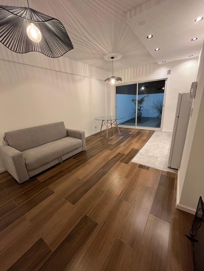 DEPARTAMENTO DE 1 AMBIENTE CON PATIO