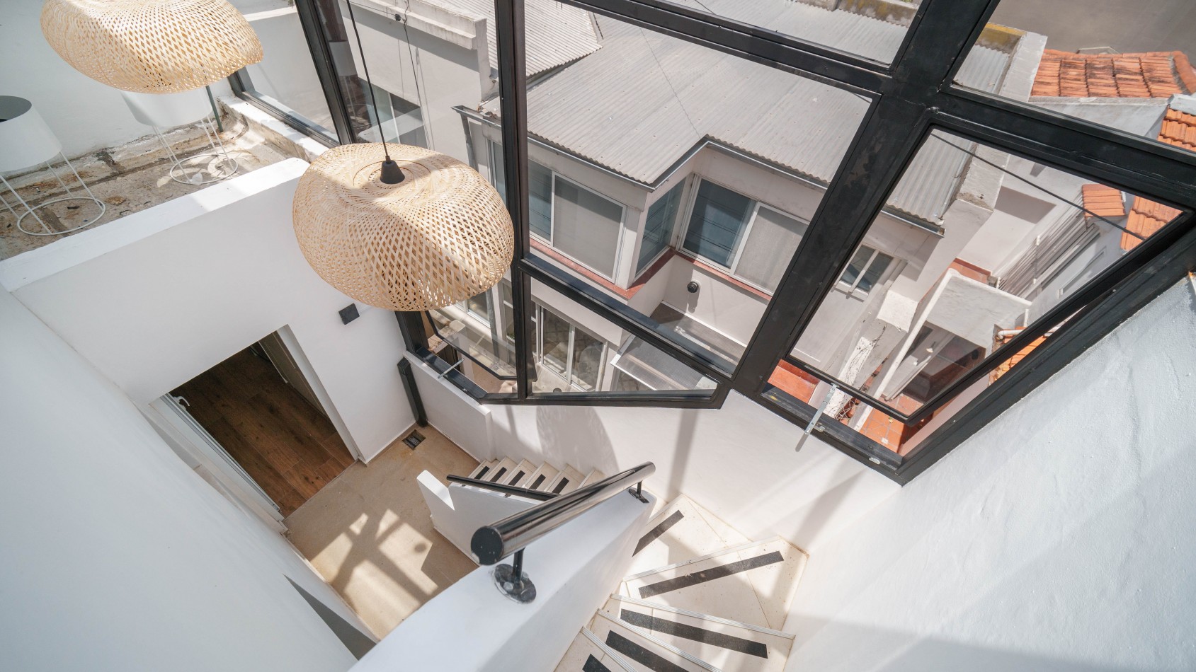 CASA 4 AMBIENTES CON COCHERA Y TERRAZA ZONA PASEO ALDREY