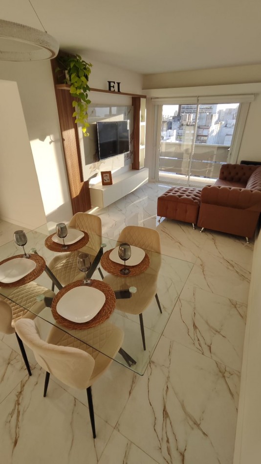 DEPARTAMENTO 3 AMBIENTES AL FRENTE CON BALCON Y COCHERA 