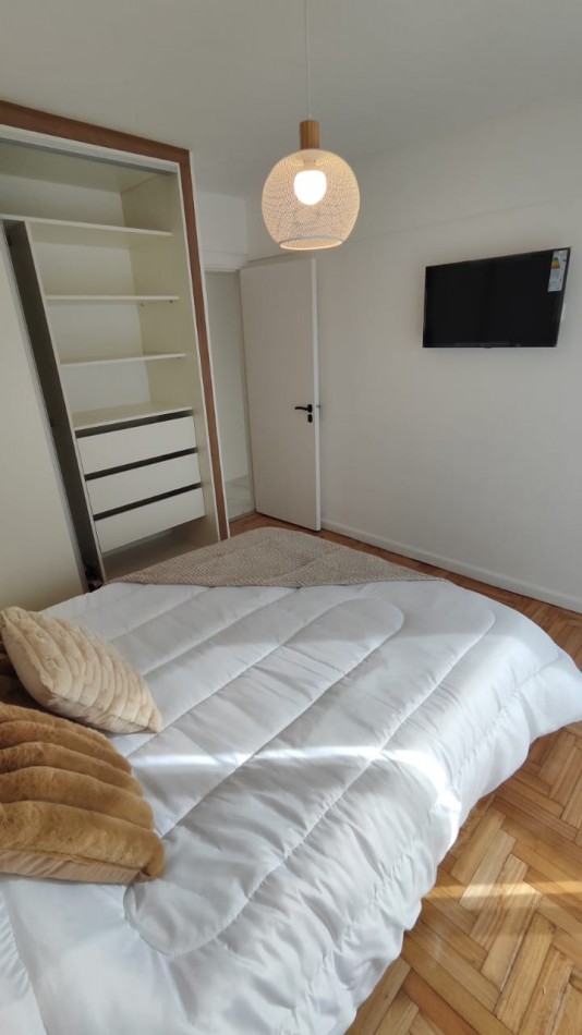 DEPARTAMENTO 3 AMBIENTES AL FRENTE CON BALCON Y COCHERA 