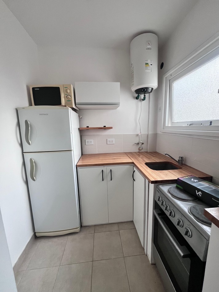 Departamento 3 ambientes con balcon zona villa primera