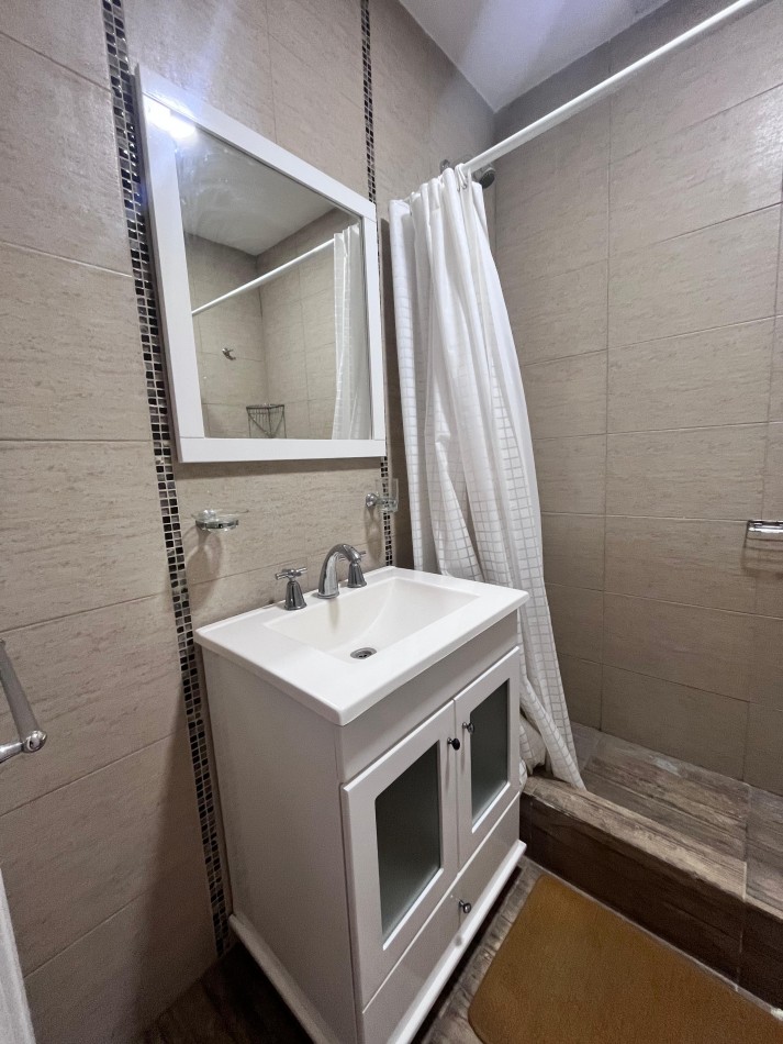 Departamento 3 ambientes con balcon zona villa primera