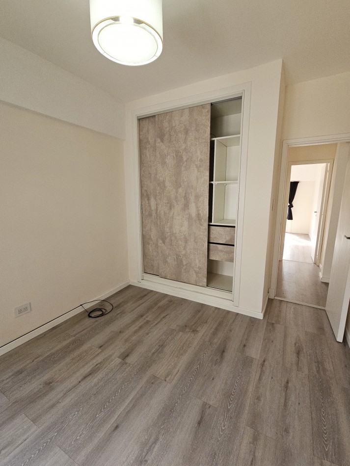 Departamento 3 ambientes con balcon zona villa primera