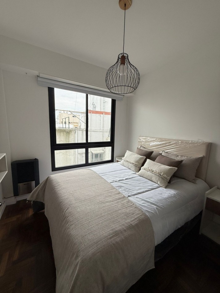 Departamento 2 Ambientes al contrafrente Con balcon 