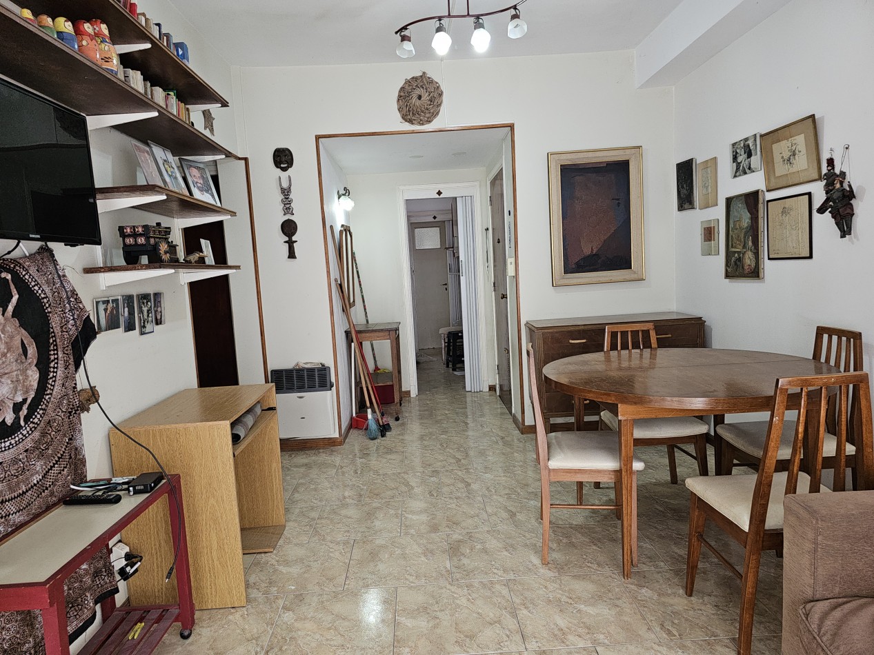 DEPARTAMENTO 3 AMBIENTES AL FRENTE CON DEPENDENCIA Y BALCON TERRAZA