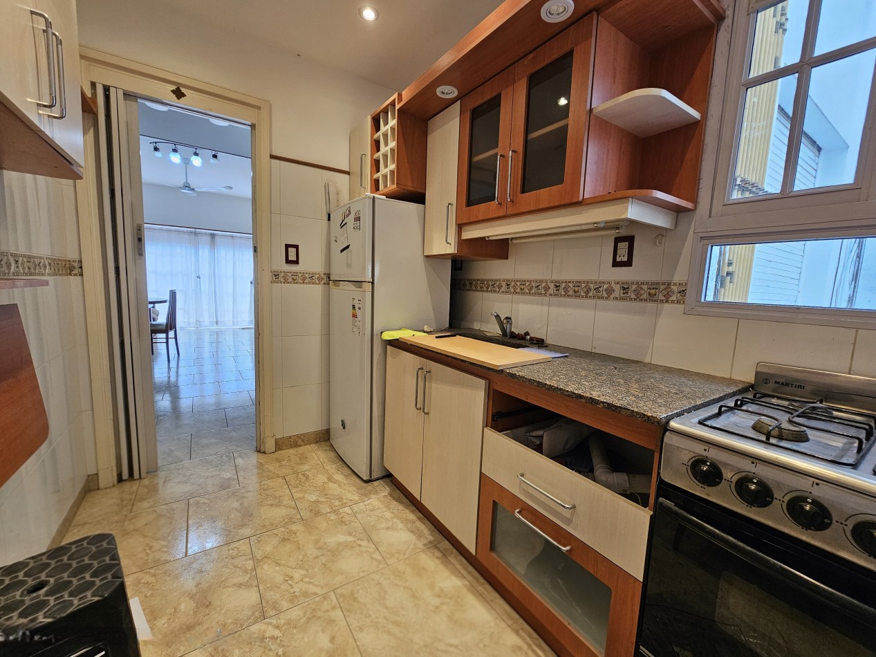 DEPARTAMENTO 3 AMBIENTES AL FRENTE CON DEPENDENCIA Y BALCON TERRAZA