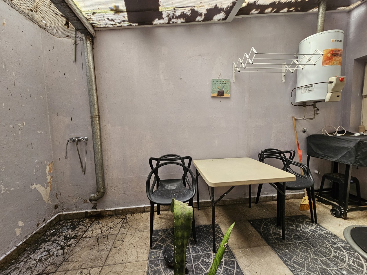 DEPARTAMENTO 2 AMBIENTES CON PATIO FRENTE AL MAR