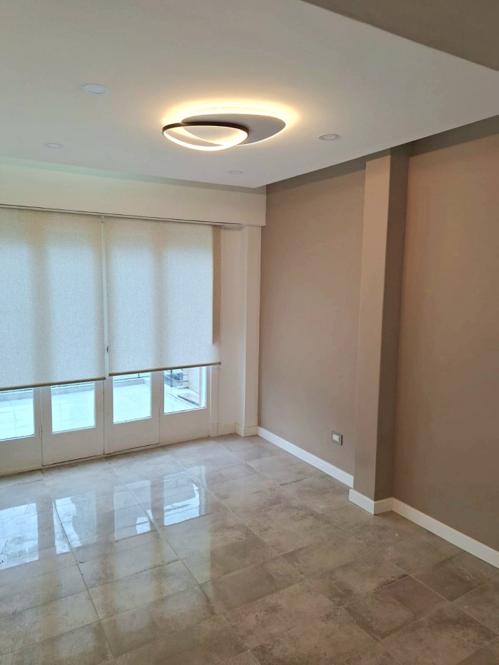 Departamento 3 ambientes con balcon terraza en venta