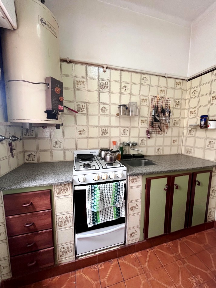 PH 3 AMBIENTES CON PATIO EN VENTA APTO CREDITO