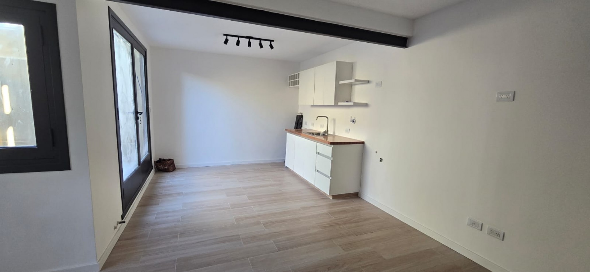 PH 3 ambientes reciclado con terraza propia en venta