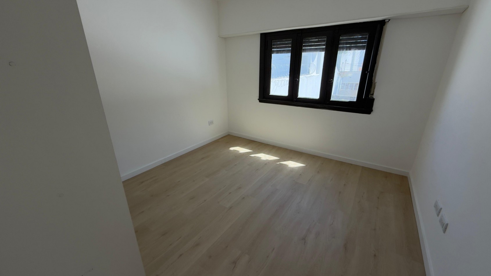 PH 3 ambientes reciclado con terraza propia en venta