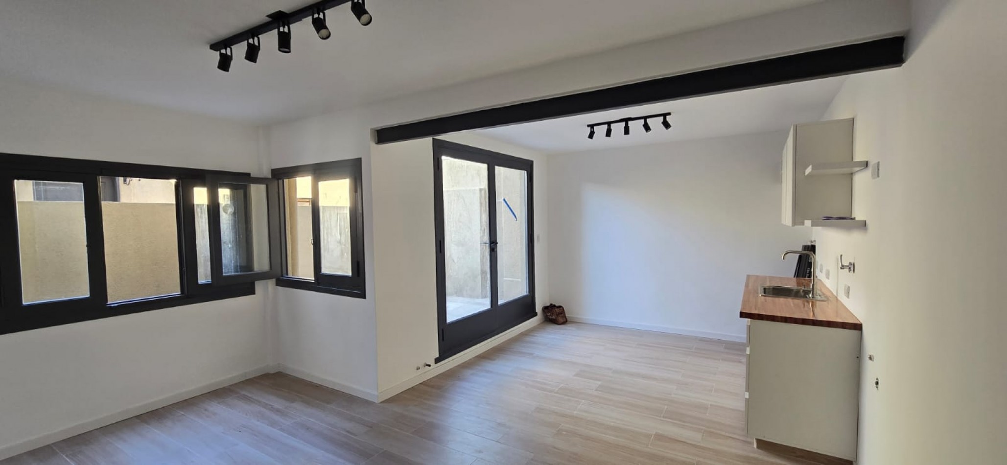 PH 3 ambientes reciclado con terraza propia en venta