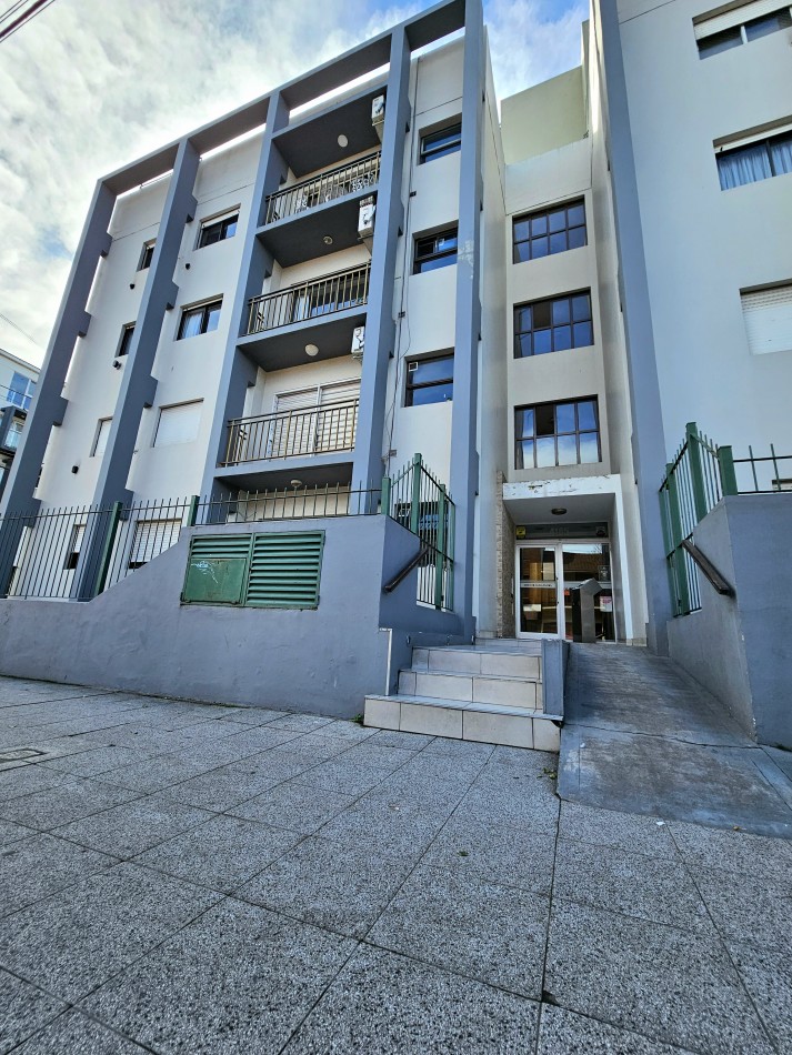 DEPARTAMENTO 2 AMBIENTES CON BALCON EN VENTA MAR DEL PLATA