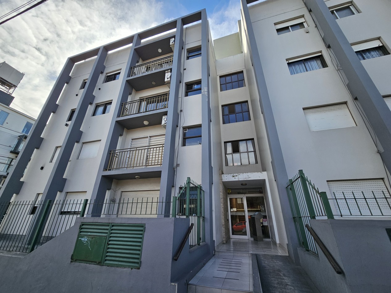 DEPARTAMENTO 2 AMBIENTES CON BALCON EN VENTA MAR DEL PLATA