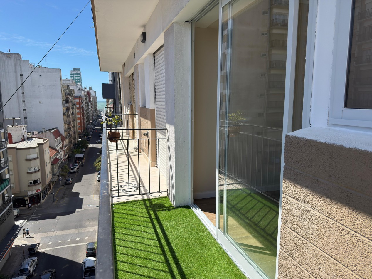 Departamento 1 ambiente con balcon a la calle