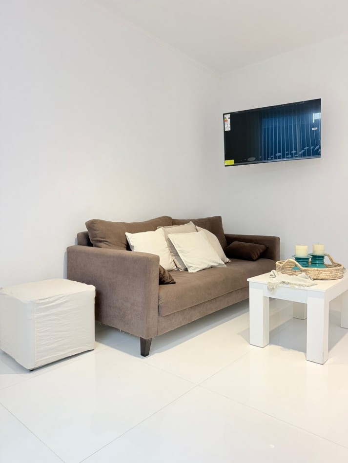 PH 3 ambientes con dependencia de servicio y patio en zona Chauvin