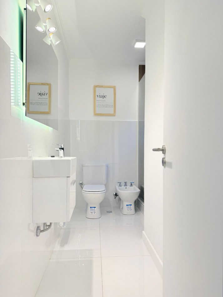 PH 3 ambientes con dependencia de servicio y patio en zona Chauvin