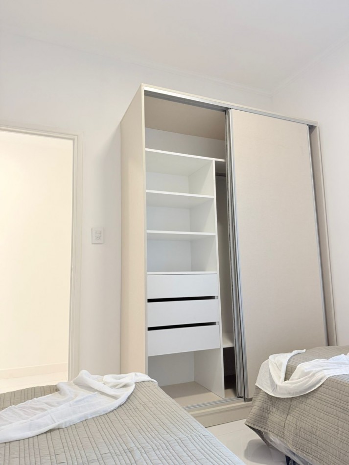 PH 3 ambientes con dependencia de servicio y patio en zona Chauvin