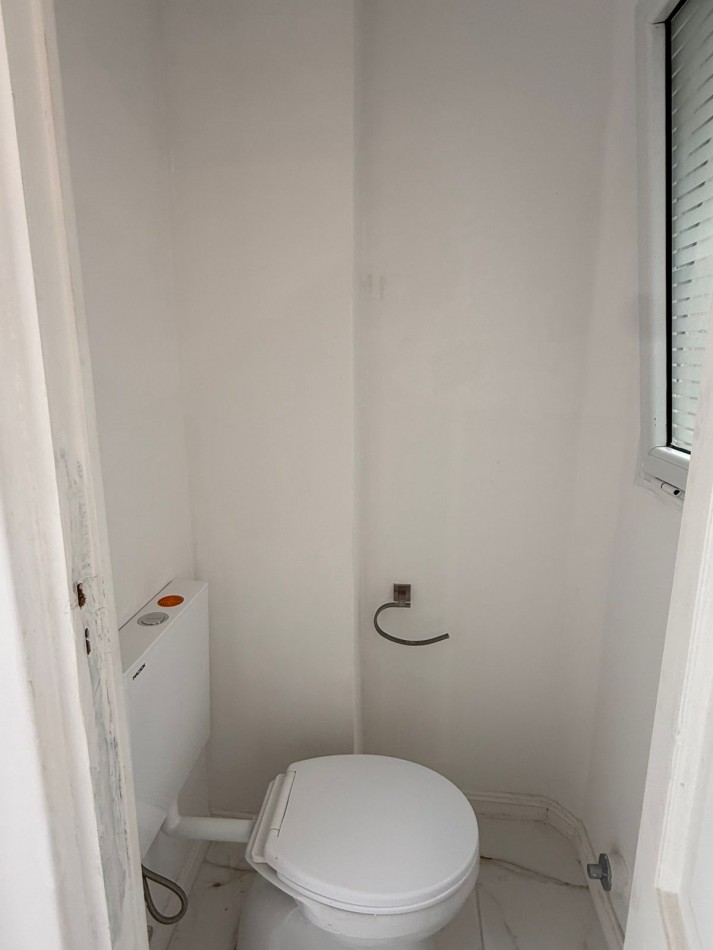 Departamento 3 ambientes + escritorio al frente en venta