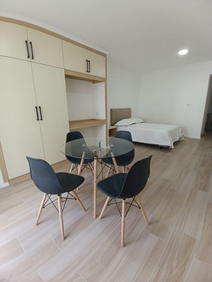 DEPARTAMENTO 1 AMBIENTE AMOBLADO AL FRENTE