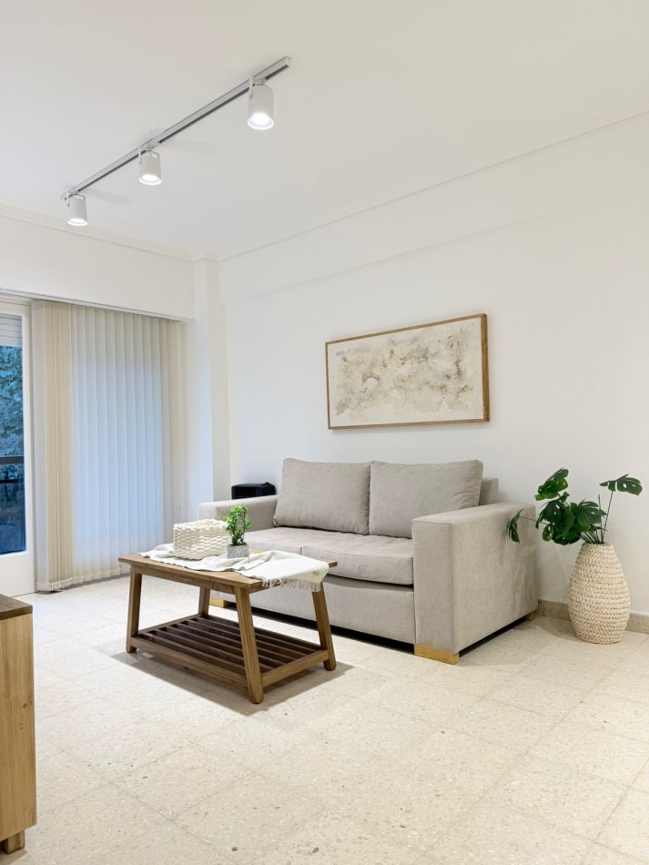 DEPARTAMENTO 3 AMBIENTES CON DEPENDENCIA EN VENTA - MAR DEL PLATA