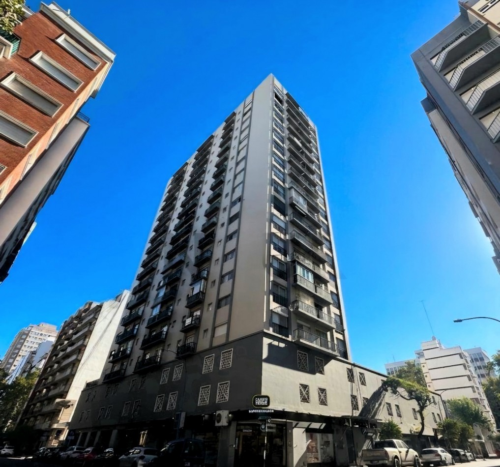Departamento 1 ambiente en venta zona plaza Colon
