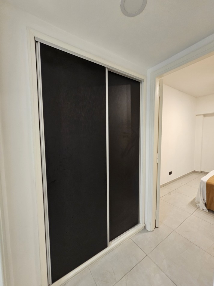 DEPARTAMENTO 2 AMBIENTES RECICLADO A NUEVO FRENTE A PLAZA MITRE