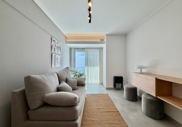 DEPARTAMENTO 2 AMBIENTES A LA CALLE CON BALCON ZONA CENTRO