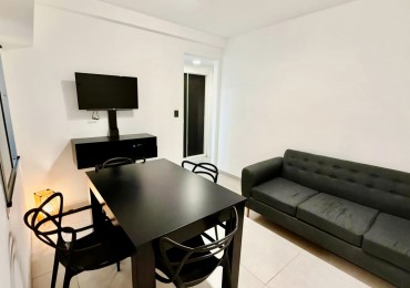 DEPARTAMENTO 2 AMBIENTES RECICLADO A NUEVO FRENTE A PLAZA MITRE